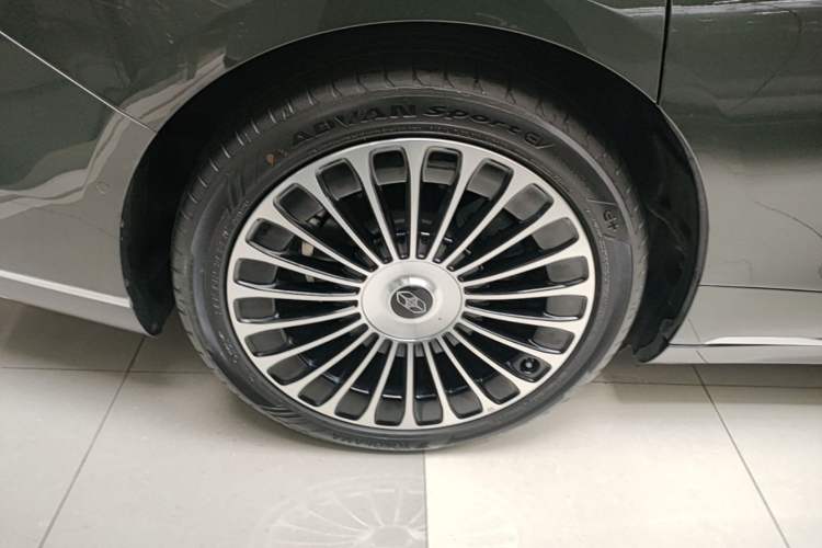 Used Hima S9T 2025 Model Range-Extended Max Long-Range Version Right Rear Wheel Hub