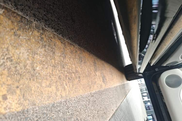 Used Hima S9T 2025 Model Range-Extended Ultra Long-Range Version Right Side Sill