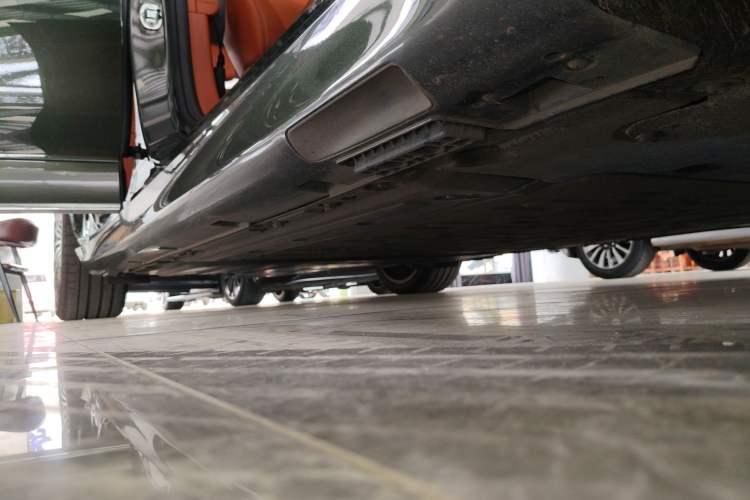 Used Hima S9T 2025 Model Range-Extended Ultra Long-Range Version Right Side Sill