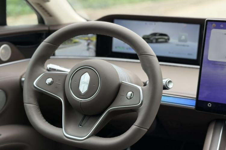Used Hima S9T 2025 Model Range-Extended Ultra Long-Range Version Steering Wheel
