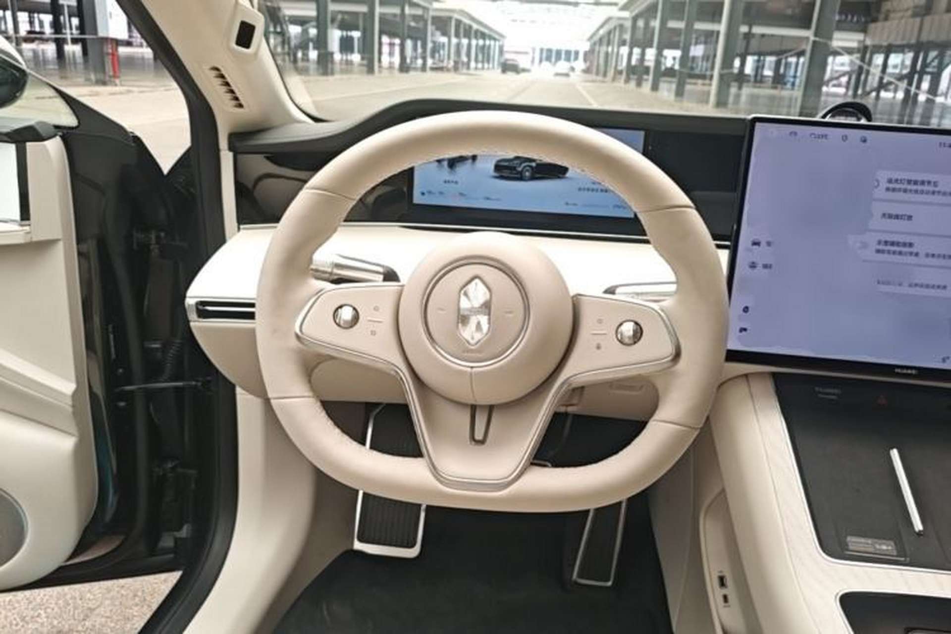 Used Hima S9T 2025 Model Range-Extended Ultra Long-Range Version Steering Wheel
