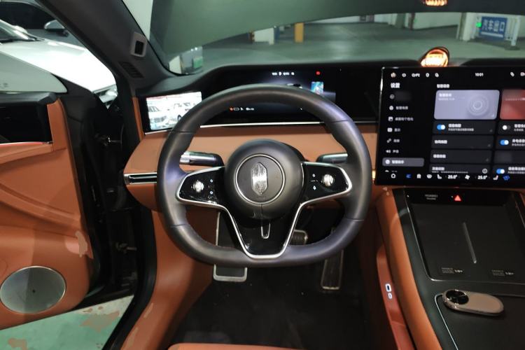 Used Hima S9T 2025 Model Pure Electric Four-Wheel-Drive Ultra Steering Wheel