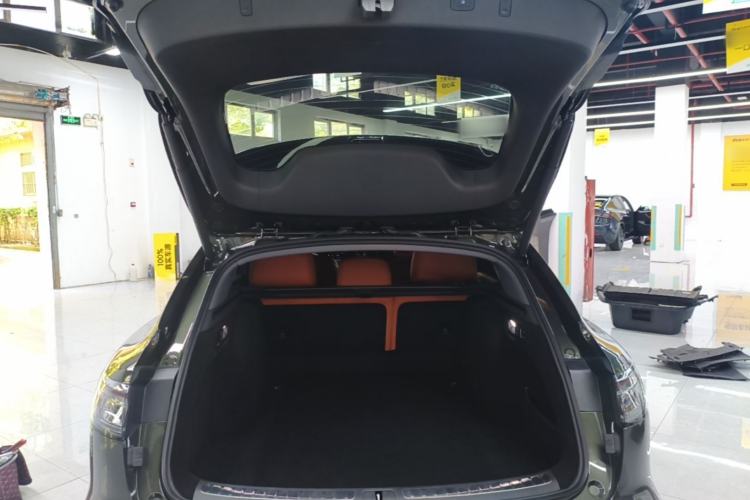 Used Hima S9T 2025 Model Pure Electric Four-Wheel-Drive Ultra Trunk