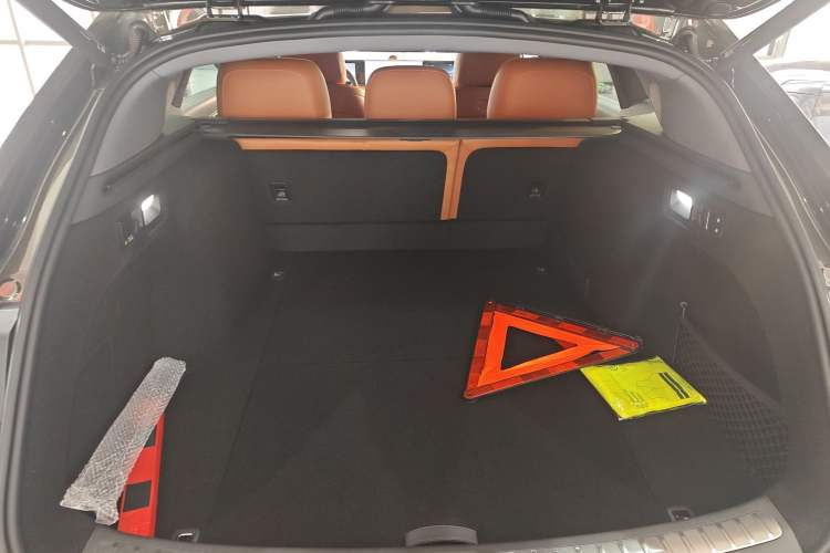 Used Hima S9T 2025 Model Range-Extended Ultra Long-Range Version Trunk