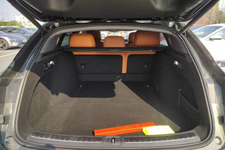 Used Hima S9T 2025 Model Pure Electric Four-Wheel-Drive Ultra Trunk