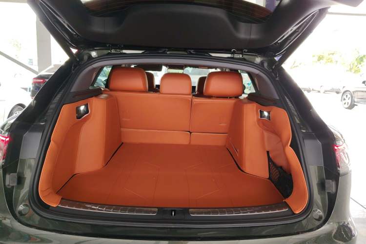 Used Hima S9T 2025 Model Range-Extended Ultra Long-Range Version Trunk