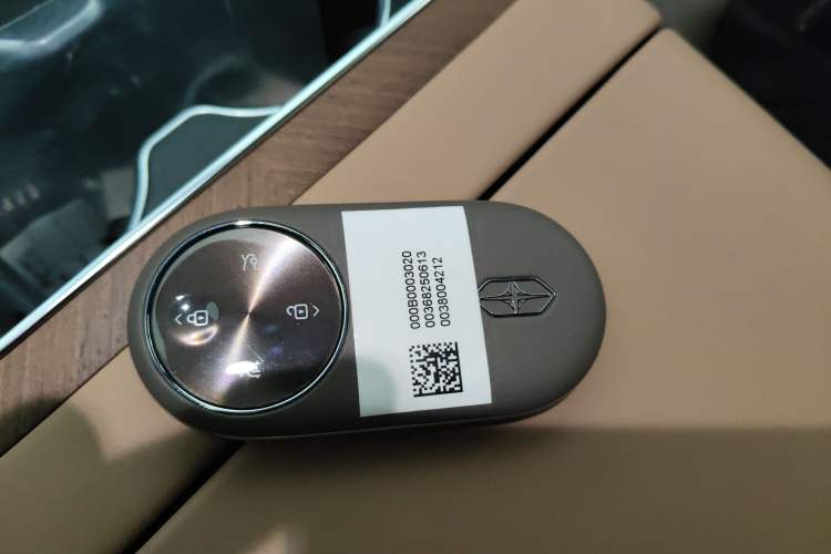 Used Hima S9T 2025 Model Pure Electric Four-Wheel-Drive Ultra Vehicle Key