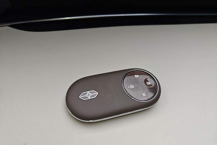 Used Hima S9T 2025 Model Pure Electric Four-Wheel-Drive Ultra Vehicle Key