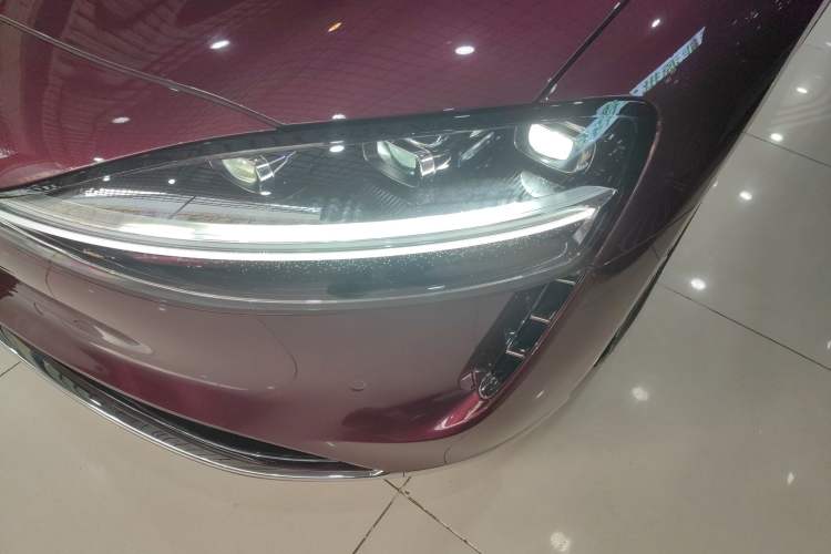 Used Hima S9T 2025 Model Range-Extended Ultra Long-Range Version Left Front Headlight