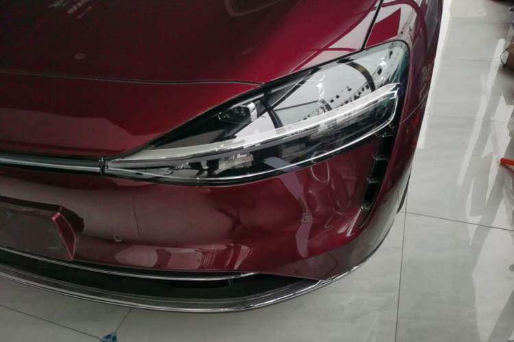Used Hima S9T 2025 Model Range-Extended Ultra Long-Range Version Left Front Headlight
