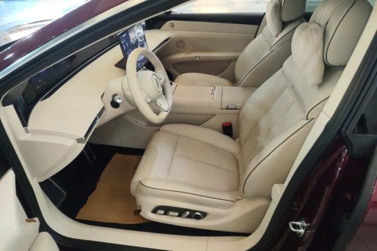 Used Hima S9T 2025 Model Pure Electric Four-Wheel-Drive Ultra Left Front Seat