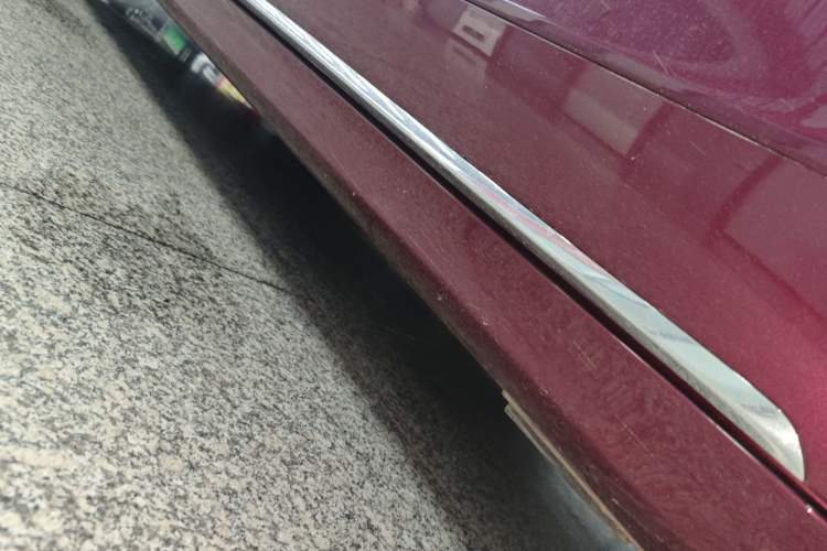Used Hima S9T 2025 Model Pure Electric Four-Wheel-Drive Ultra Left Side Sill
