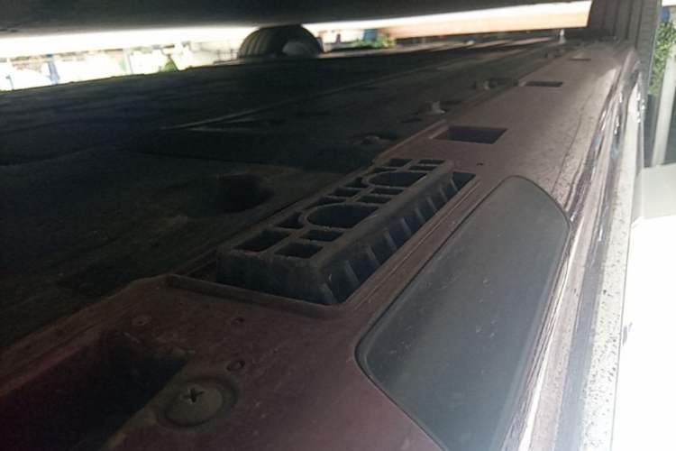 Used Hima S9T 2025 Model Range-Extended Ultra Long-Range Version Right Side Sill