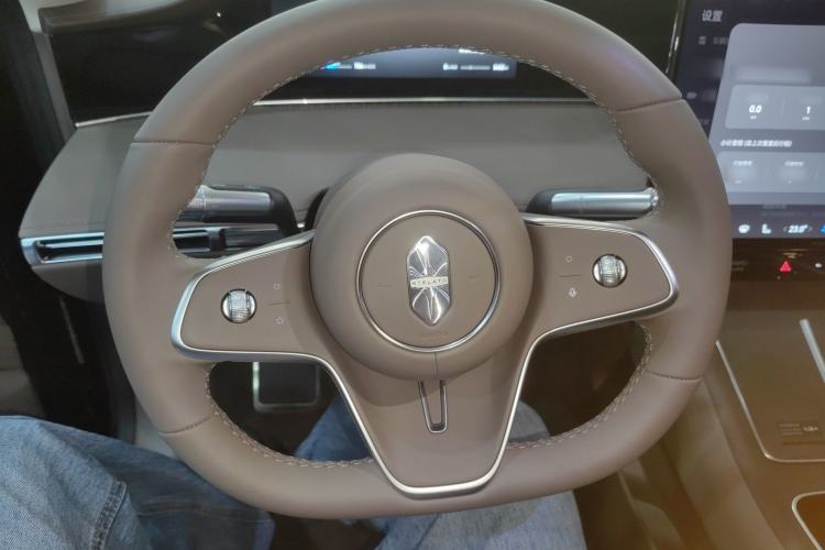Used Hima S9T 2025 Model Range-Extended Ultra Long-Range Version Steering Wheel