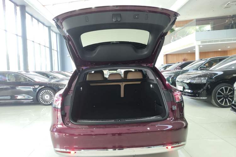 Used Hima S9T 2025 Model Pure Electric Four-Wheel-Drive Ultra Trunk