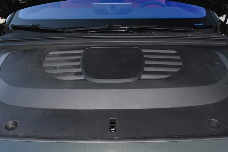 Used Hima S9T 2025 Model Range-Extended Ultra Long-Range Version Engine Bay