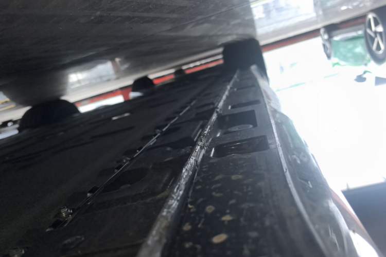 Used Hima Shangjie Z7 2026 Model Max+ Right Side Sill