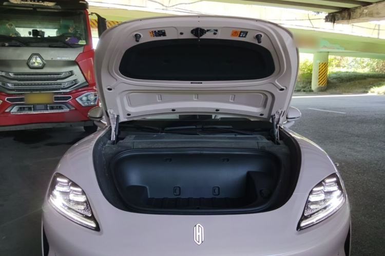 Used Hima Shangjie Z7 2026 Model Ultra Engine Bay