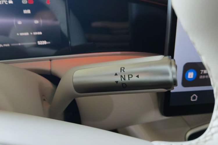 Used Hima Shangjie Z7 2026 Model Ultra Gear Lever