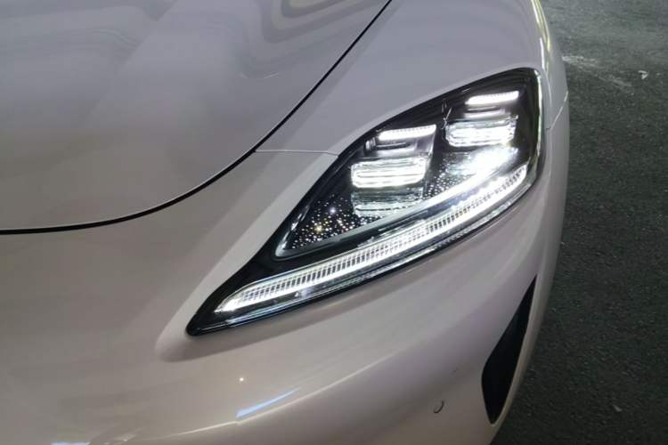 Used Hima Shangjie Z7 2026 Model Ultra Left Front Headlight