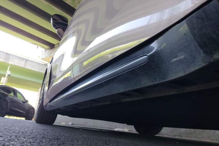 Used Hima Shangjie Z7 2026 Model Ultra Left Side Sill