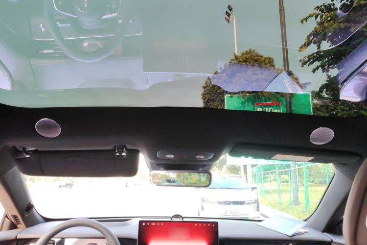 Used Hima Shangjie Z7 2026 Model Max Headliner