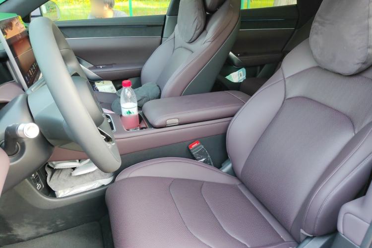 Used Hima Shangjie Z7 2026 Model Max Left Front Seat