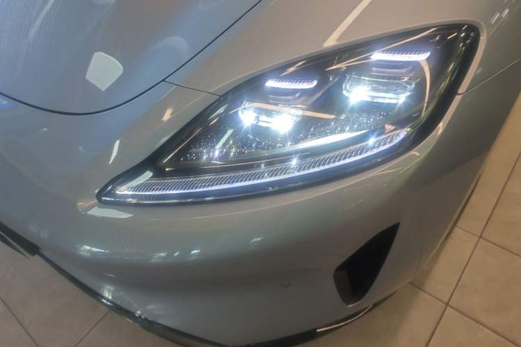 Used Hima Shangjie Z7 2026 Model Max Left Front Headlight