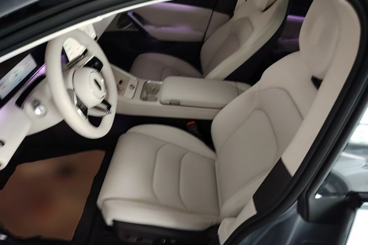 Used Hima Shangjie Z7 2026 Model Max+ Left Front Seat