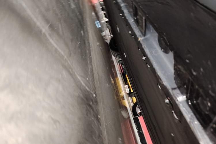 Used Hima Shangjie Z7 2026 Model Max+ Left Side Sill
