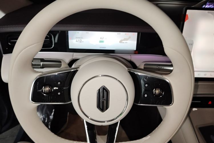 Used Hima Shangjie Z7 2026 Model Max+ Steering Wheel