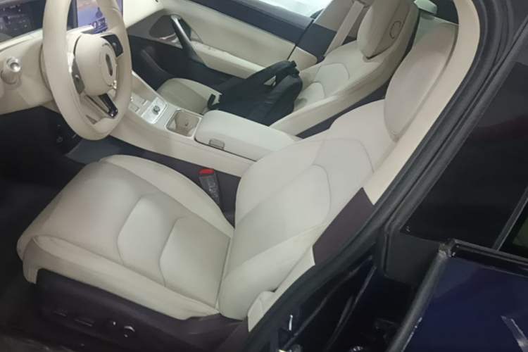 Used Hima Shangjie Z7T 2026 Model Max+ Left Front Seat