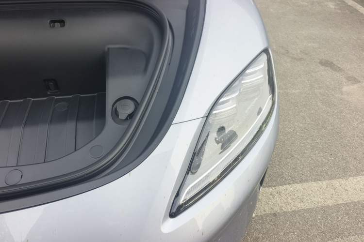 Used Hima Shangjie Z7T 2026 Model Max Engine Bay Left