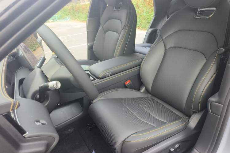 Used Hima Shangjie Z7T 2026 Model Max Left Front Seat