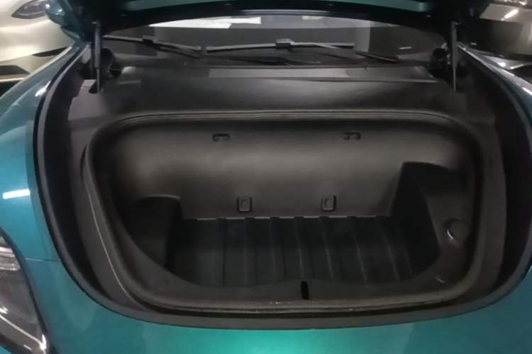 Used Hima Shangjie Z7T 2026 Model Max Engine Bay