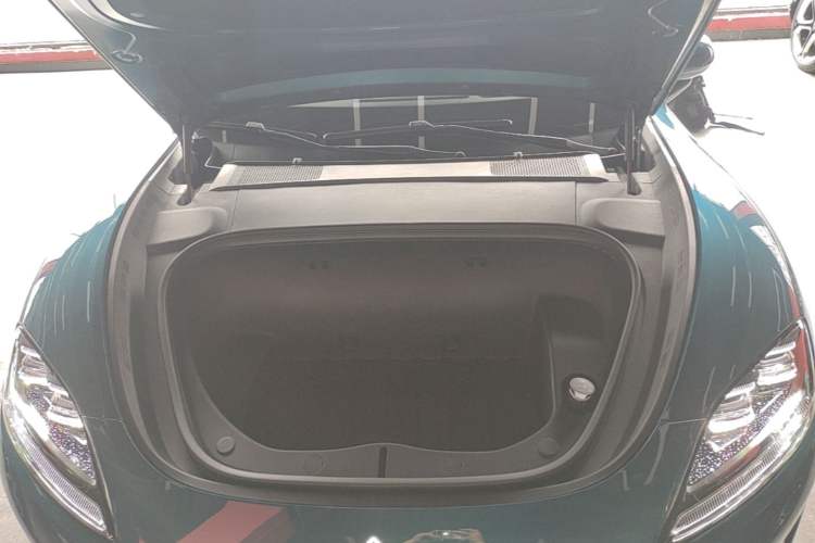 Used Hima Shangjie Z7T 2026 Model Ultra Engine Bay