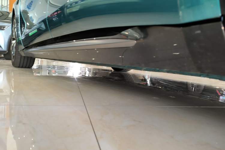 Used Hima Shangjie Z7T 2026 Model Max Left Side Sill