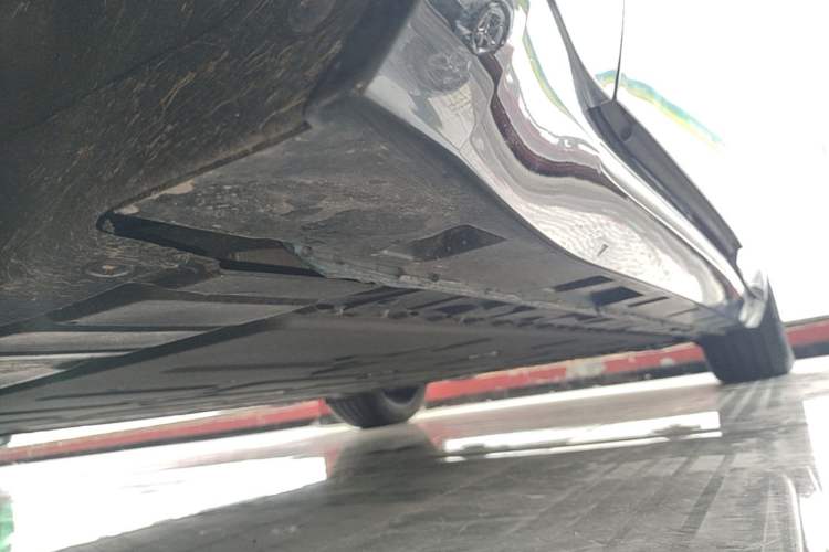 Used Hima Shangjie Z7T 2026 Model Ultra Left Side Sill
