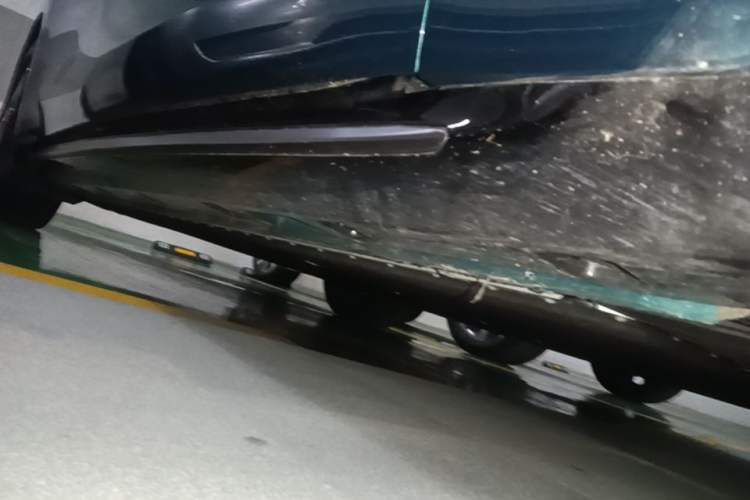Used Hima Shangjie Z7T 2026 Model Max Right Side Sill