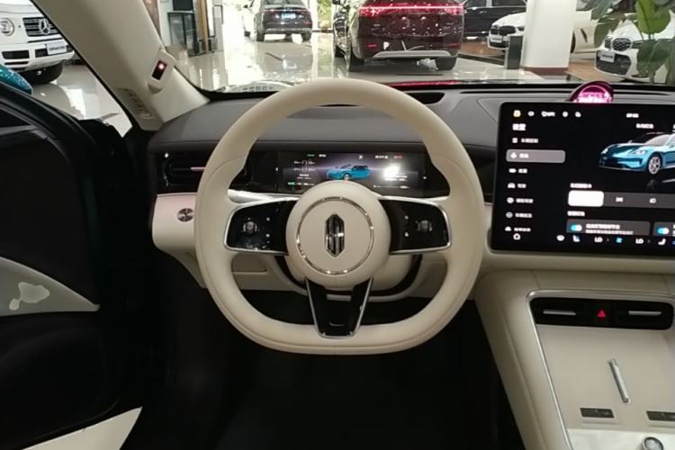 Used Hima Shangjie Z7T 2026 Model Max Steering Wheel
