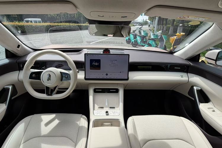 Used Hima Shangjie Z7T 2026 Model Ultra Interior 4