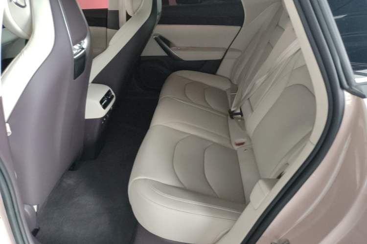 Used Hima Shangjie Z7T 2026 Model Ultra Left Rear Seat