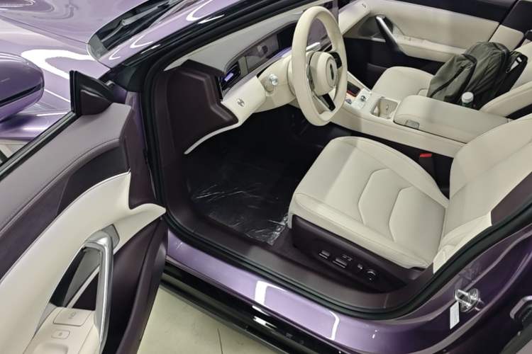 Used Hima Shangjie Z7T 2026 Model Ultra Driver Seat