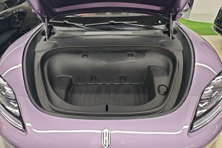 Used Hima Shangjie Z7T 2026 Model Ultra Engine Bay