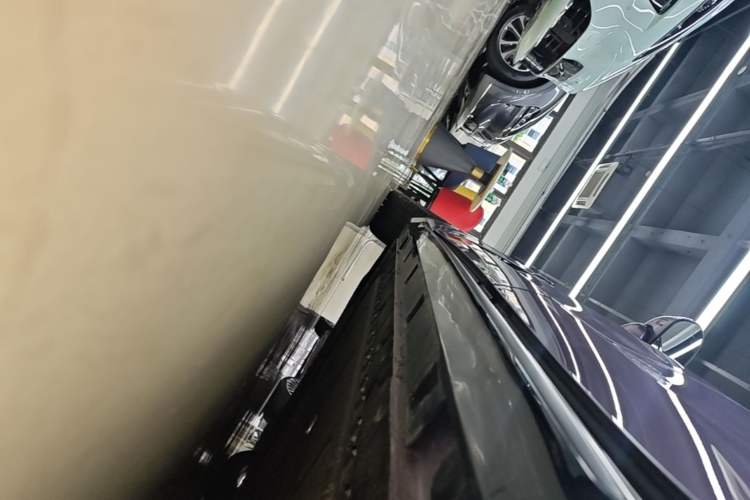 Used Hima Shangjie Z7T 2026 Model Ultra Left Side Sill