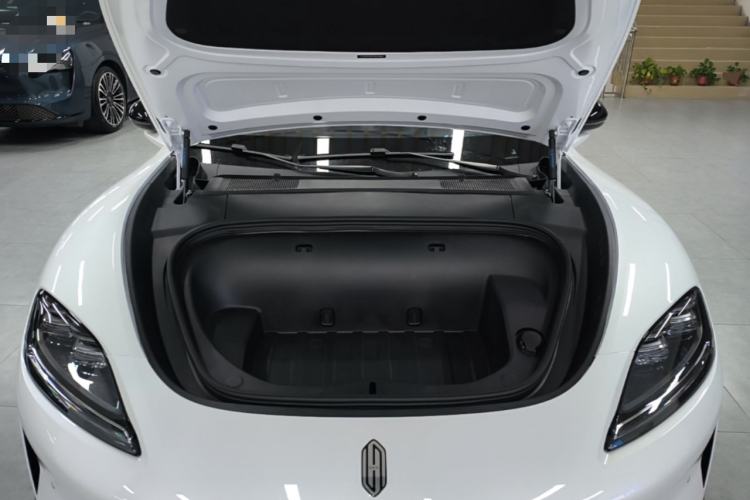Used Hima Shangjie Z7T 2026 Model Max+ Engine Bay