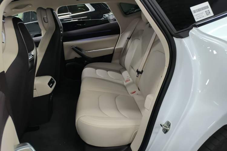 Used Hima Shangjie Z7T 2026 Model Max+ Left Rear Seat