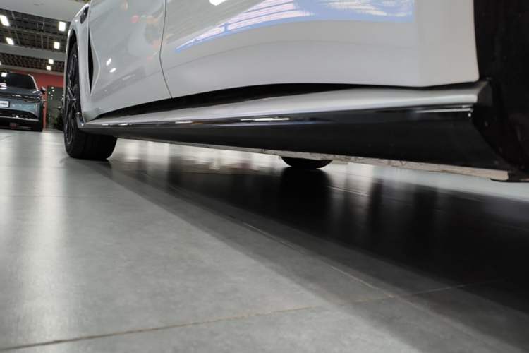 Used Hima Shangjie Z7T 2026 Model Max+ Left Side Sill