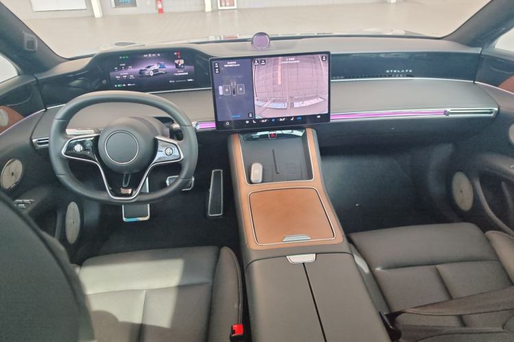 Used Hima Stelato S9 2024 All-Electric Ultra Four-Wheel-Drive Flagship Edition Center Console