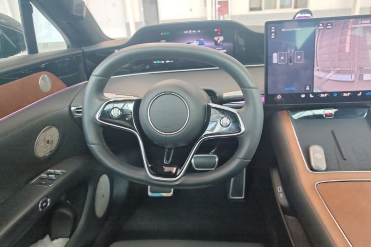 Used Hima Stelato S9 2024 All-Electric Ultra Four-Wheel-Drive Flagship Edition Steering Wheel